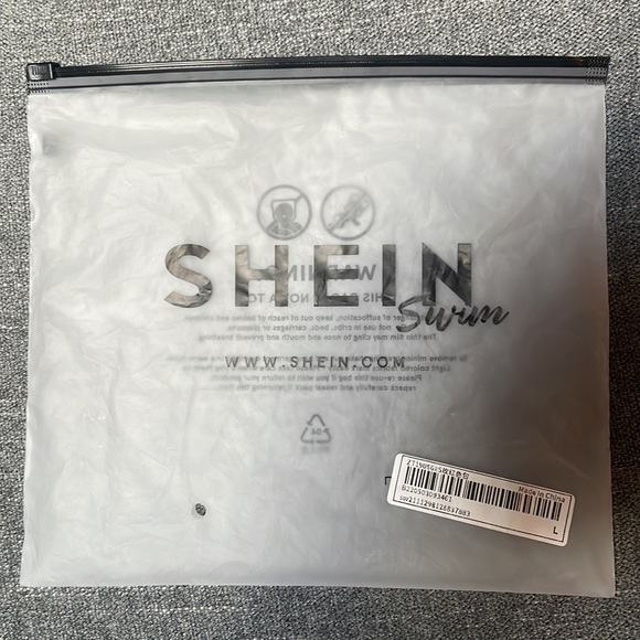 Bikini Top - Picture 6 of 6